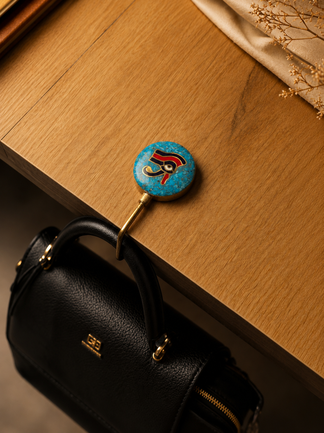 Eternal Bag Holder