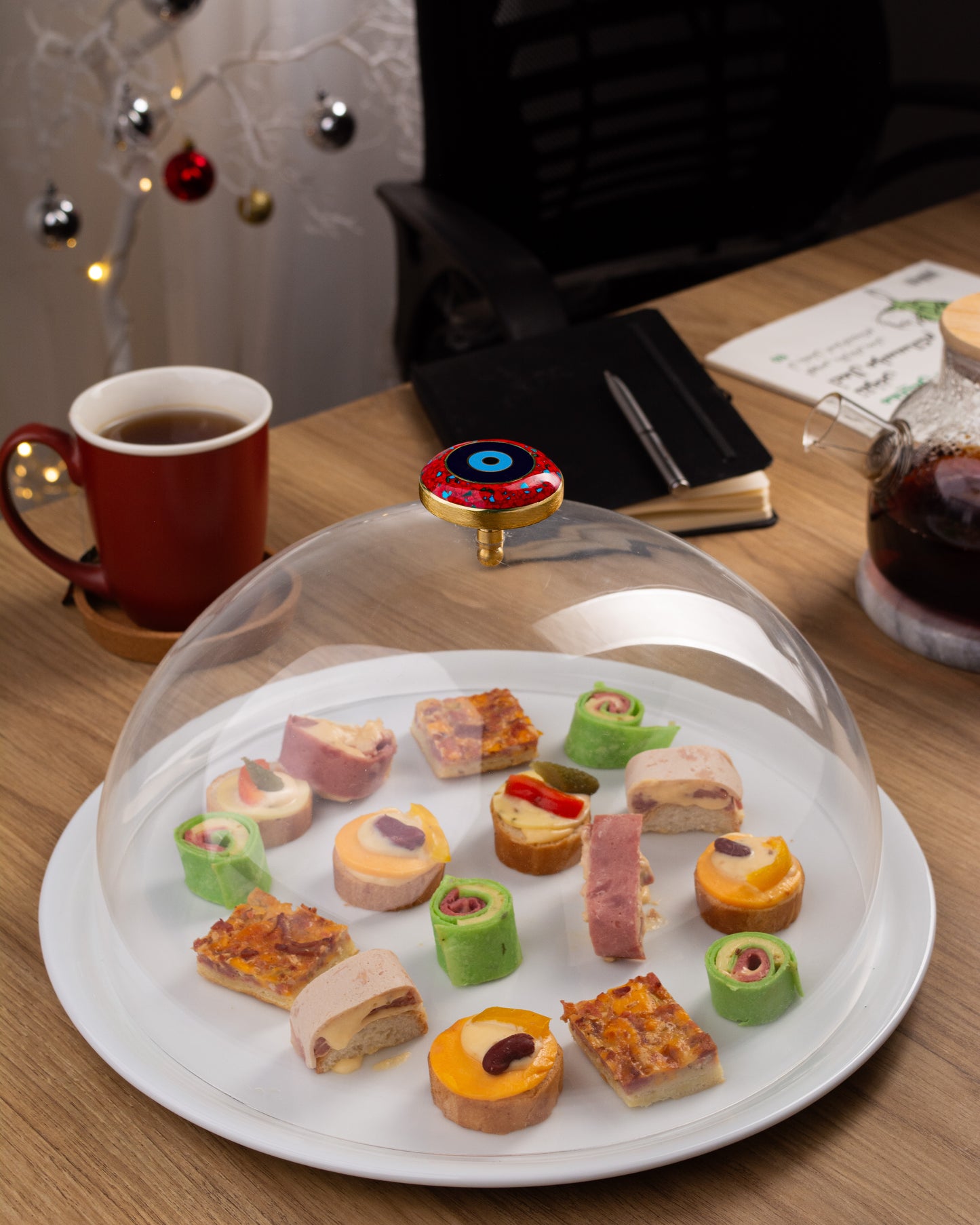 Rounded Porcelain Serving Plate