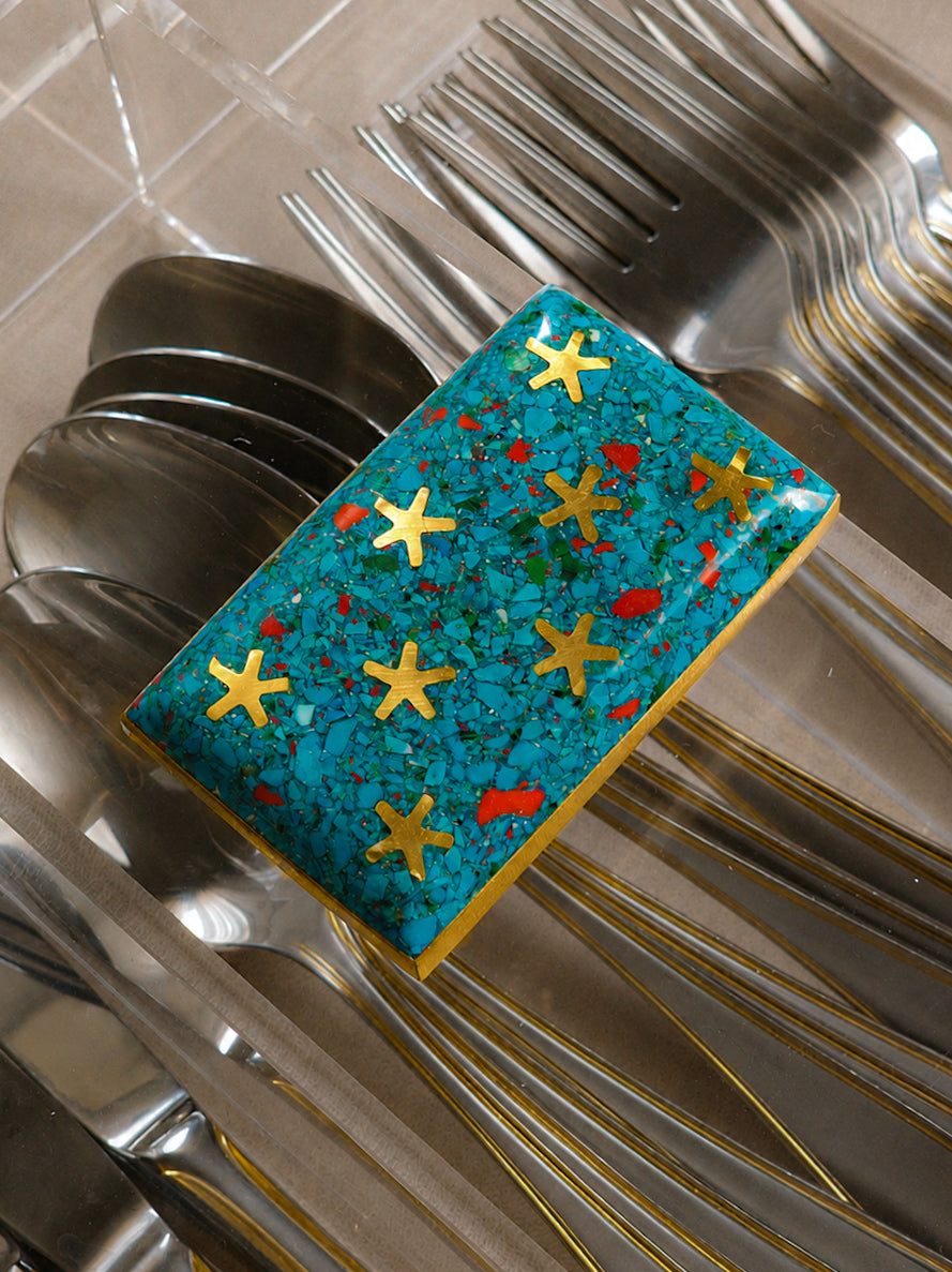 The Cutlery Keeper