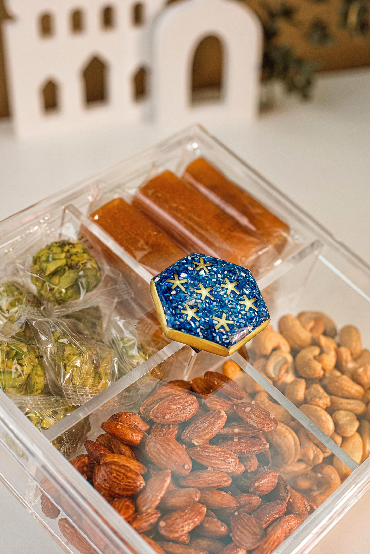 Quatro Treat Organizer