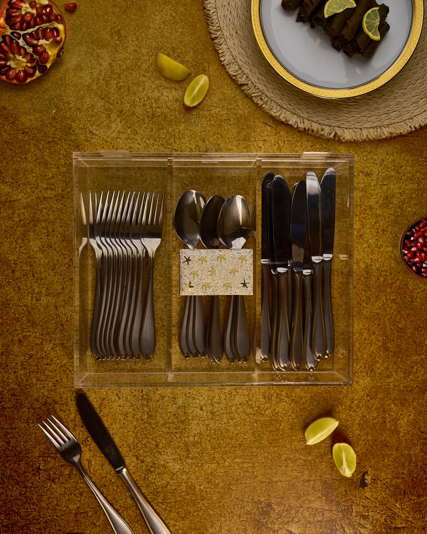 The Cutlery Keeper